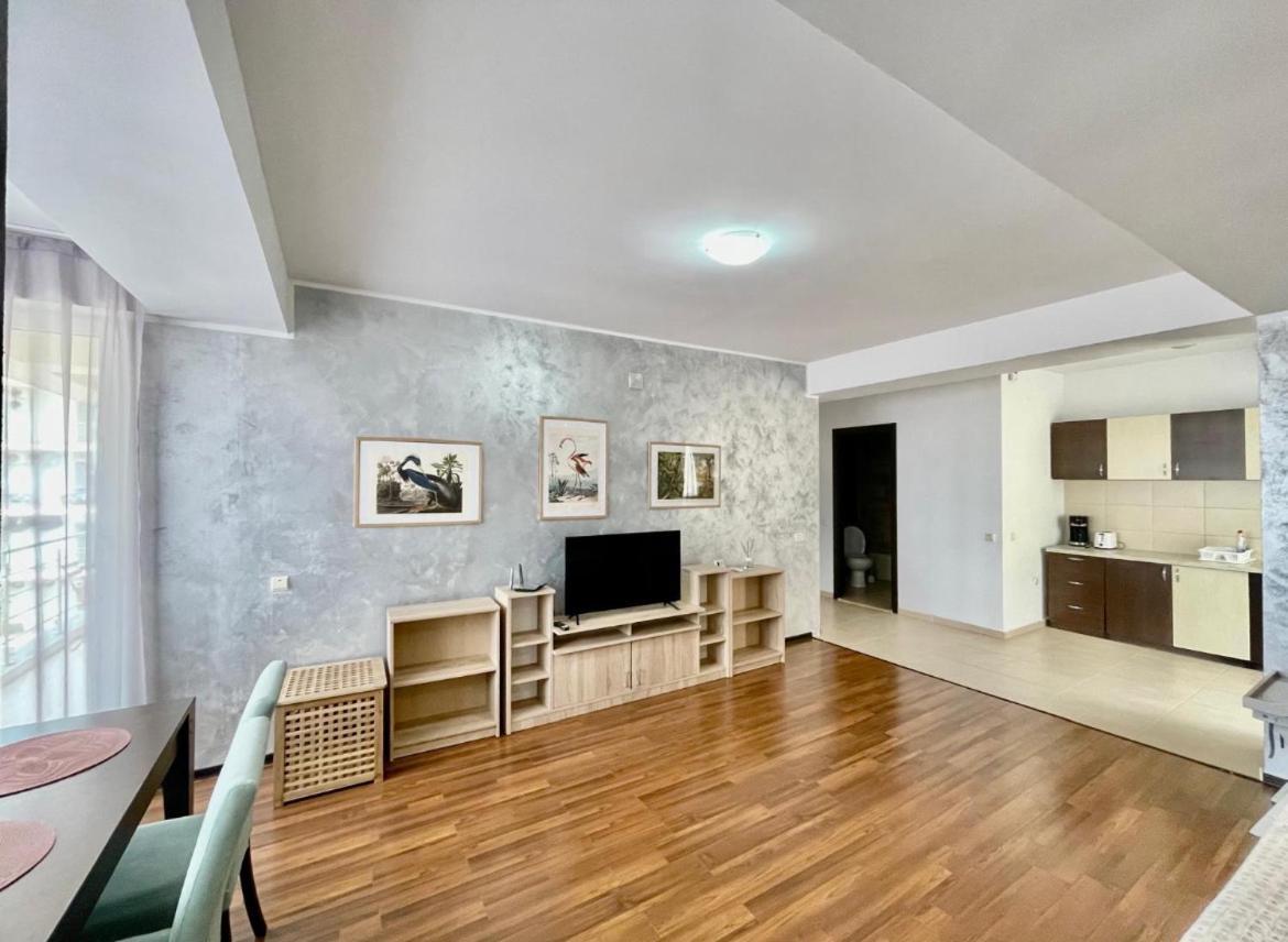 Catalina Summerland Apartaments Mamaia Nord المظهر الخارجي الصورة
