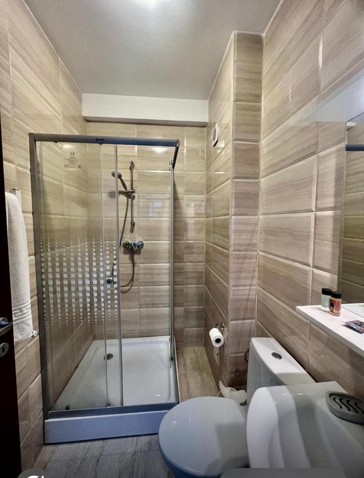 Catalina Summerland Apartaments Mamaia Nord المظهر الخارجي الصورة